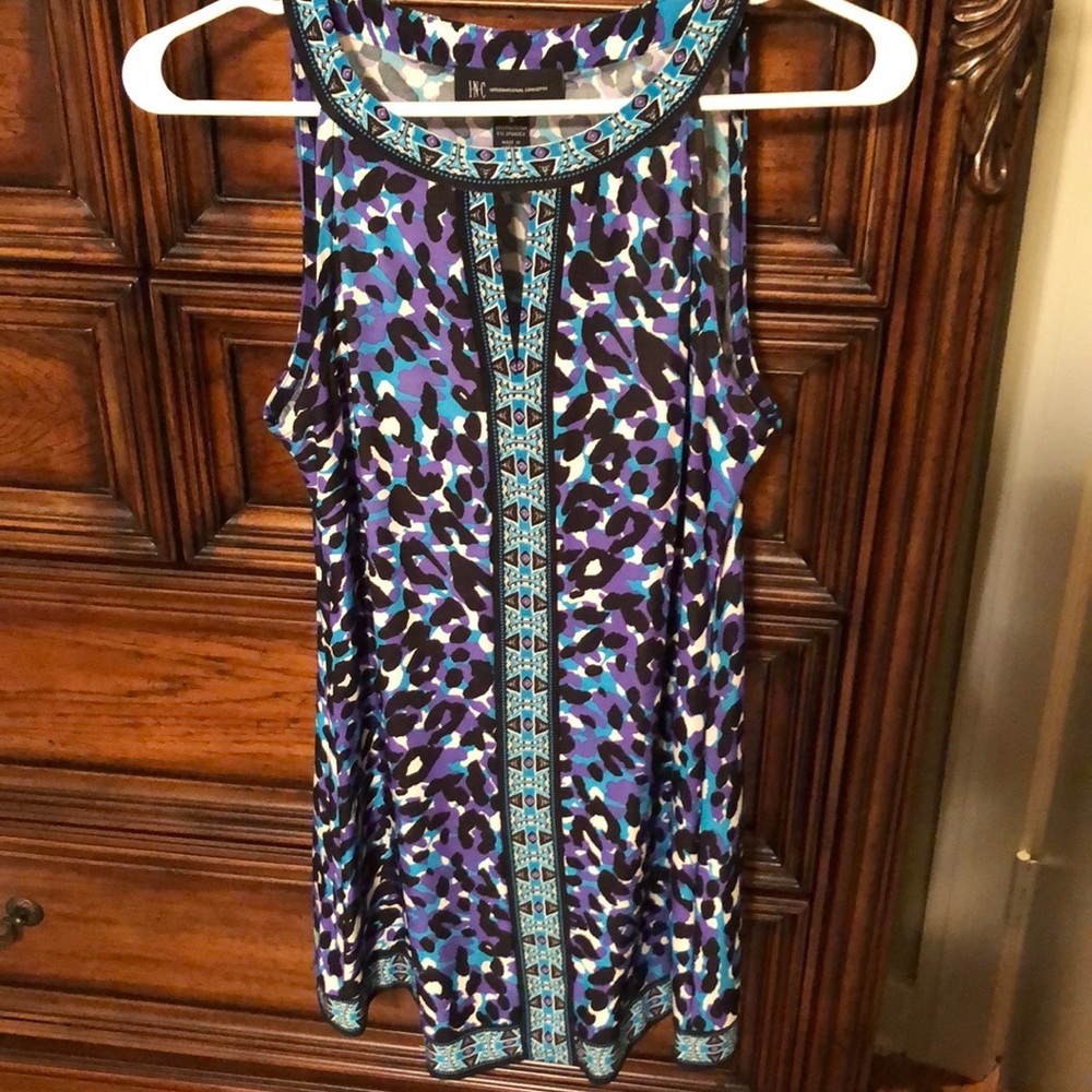 Patterned blouse